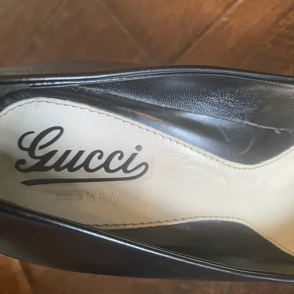 Gucci Black Pump with Leopard Heel
